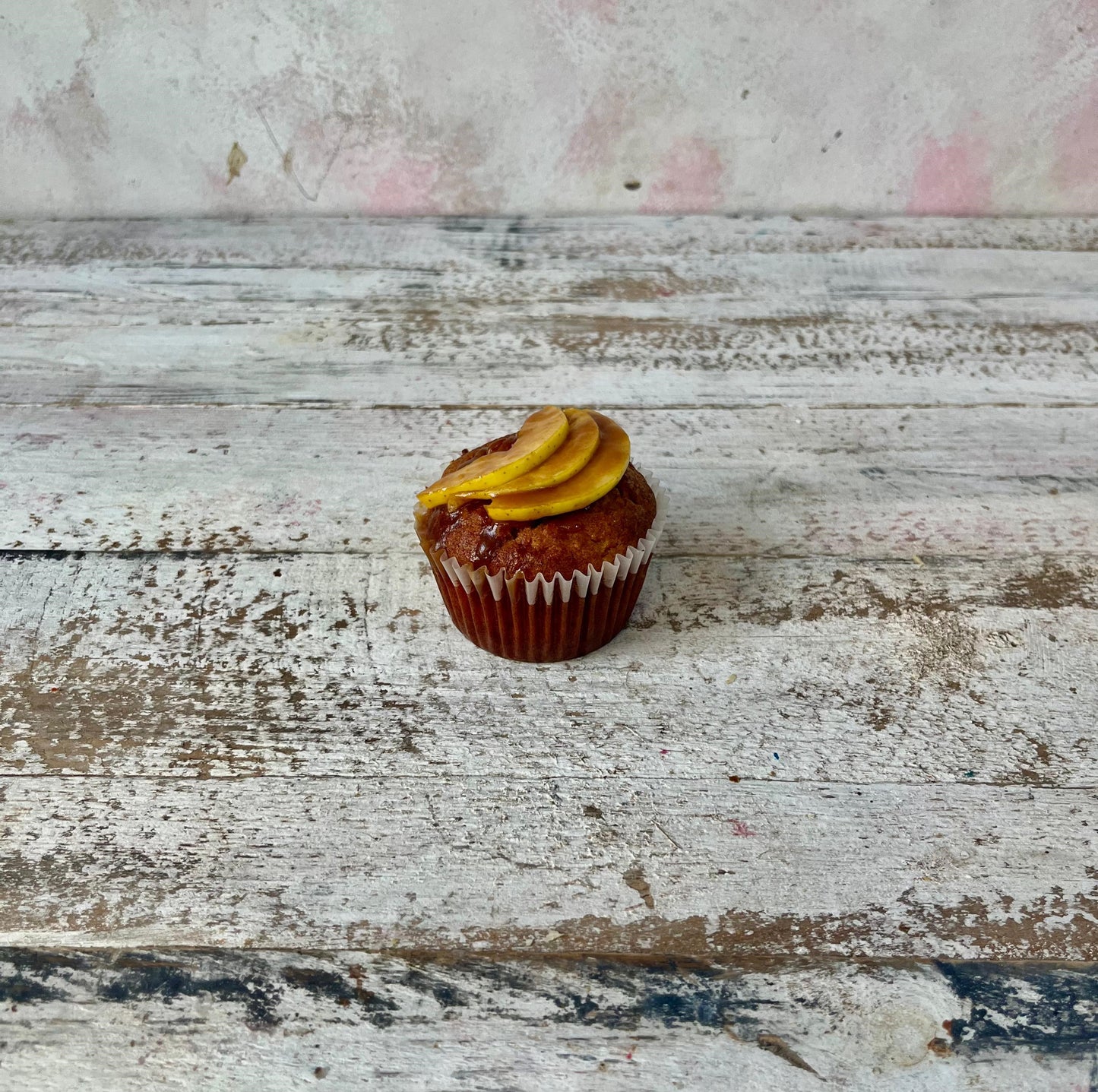 Apple & Cinnamon Cupcake